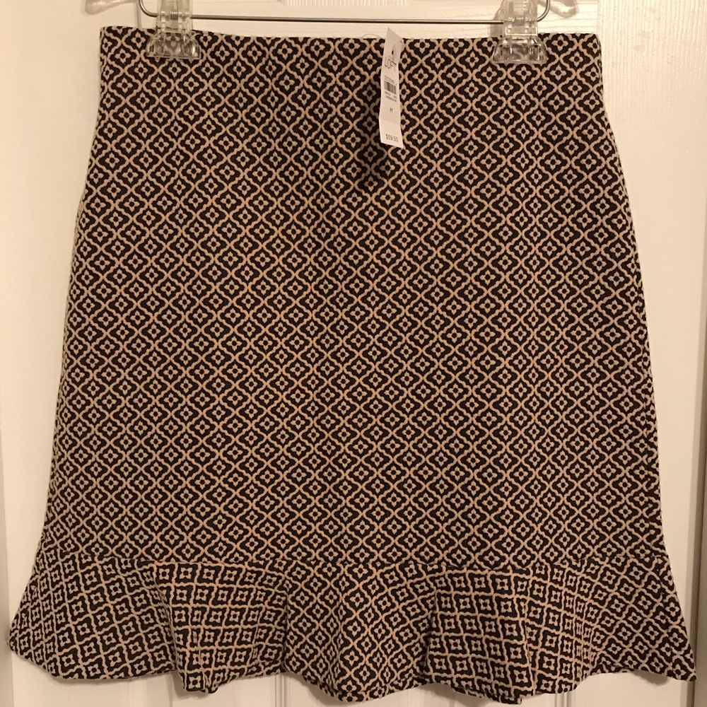 NEW! navy/tan skirt